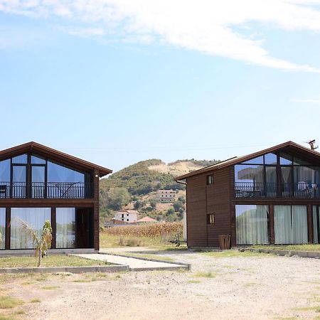 Posh Villa 2 Kavaje Bagian luar foto