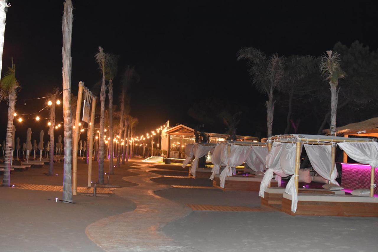 Posh Villa 2 Kavaje Bagian luar foto
